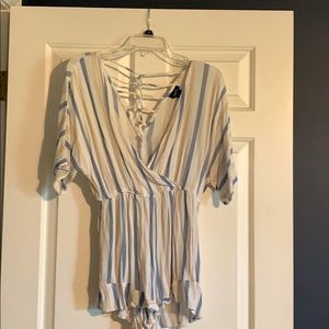 Short sleeve romper